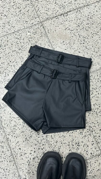 P28 - SHORT CINTO - CUERINA - Imagen 2