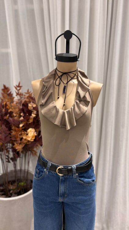 BB44 - BODY S/M CUELLO VOLADO - MODAL GAMUZADO - Imagen 4