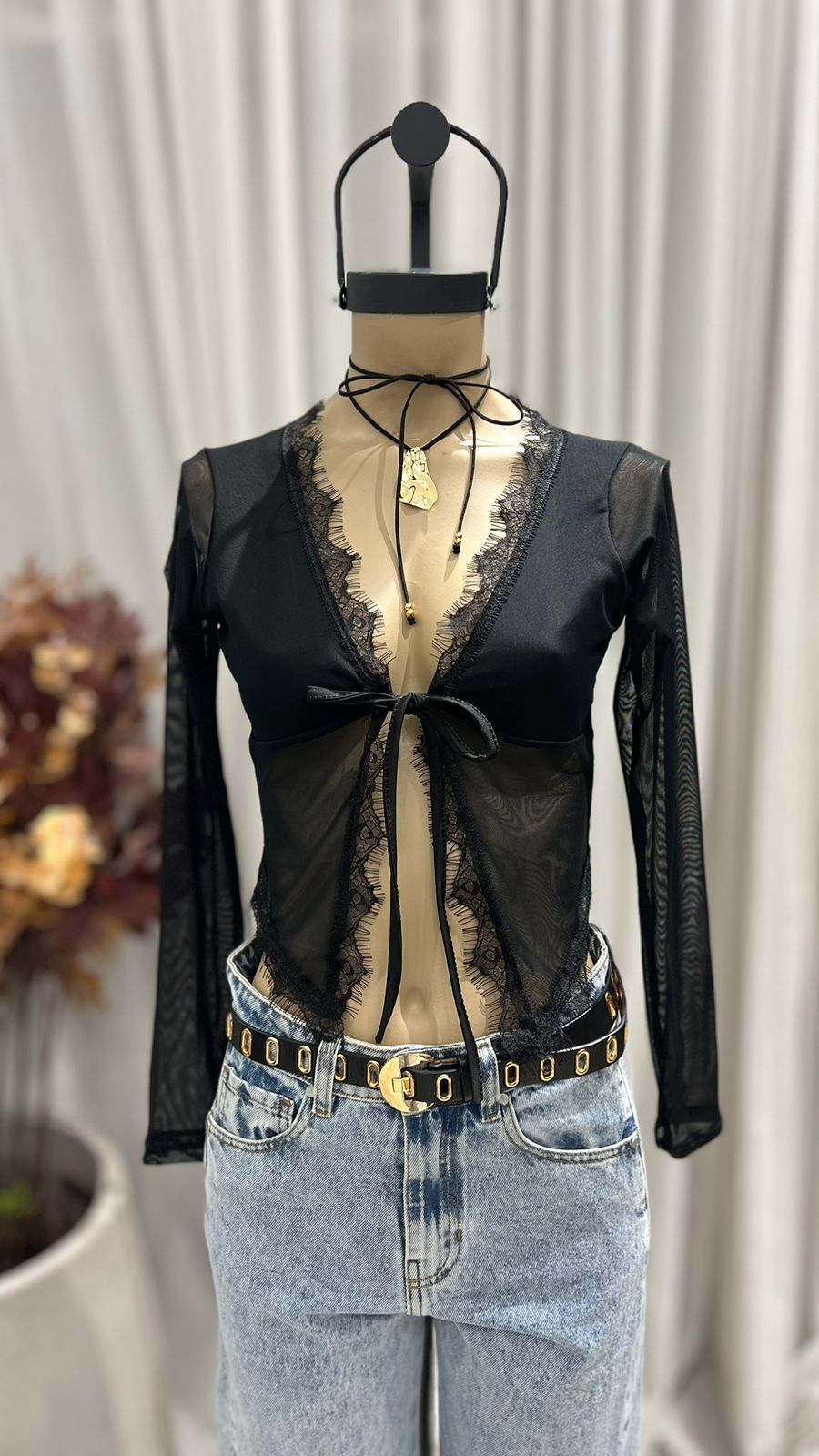 T48 - TOP M/L ESCOTE PUNTILLA - MICROTUL