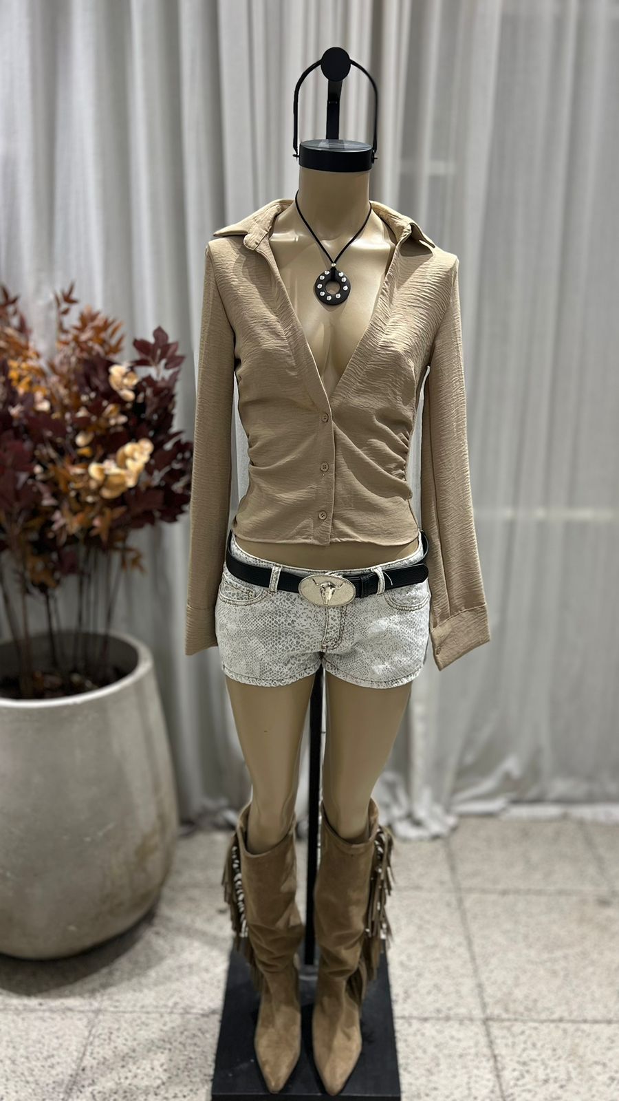 C40 - CAMISA M/L ENTALLADA - SEDITA LISBOA - Imagen 3