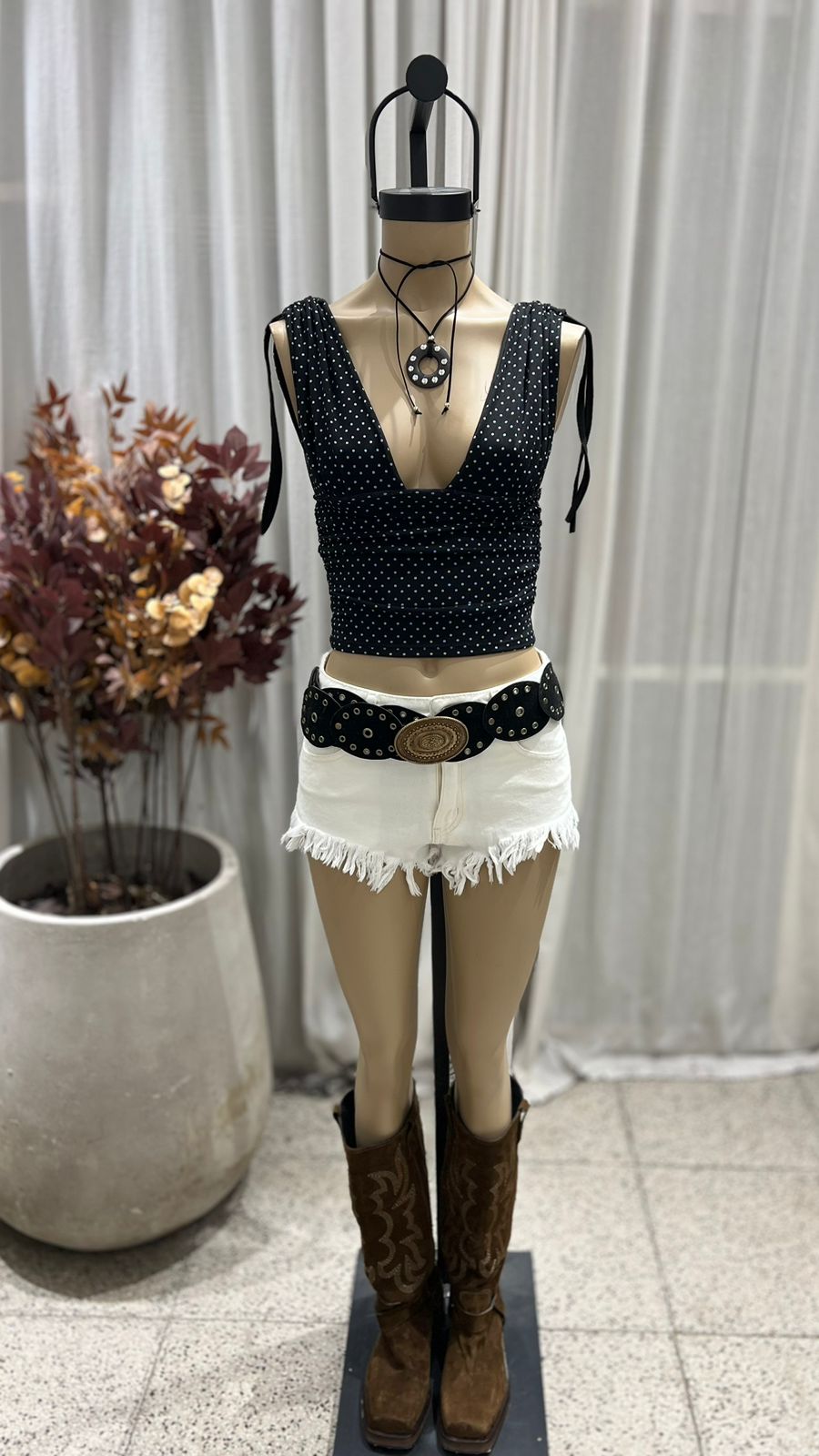 T201 - TOP ESCOTE V FRUNCE EN HOMBRO - MICROTUL SUBLIMADO