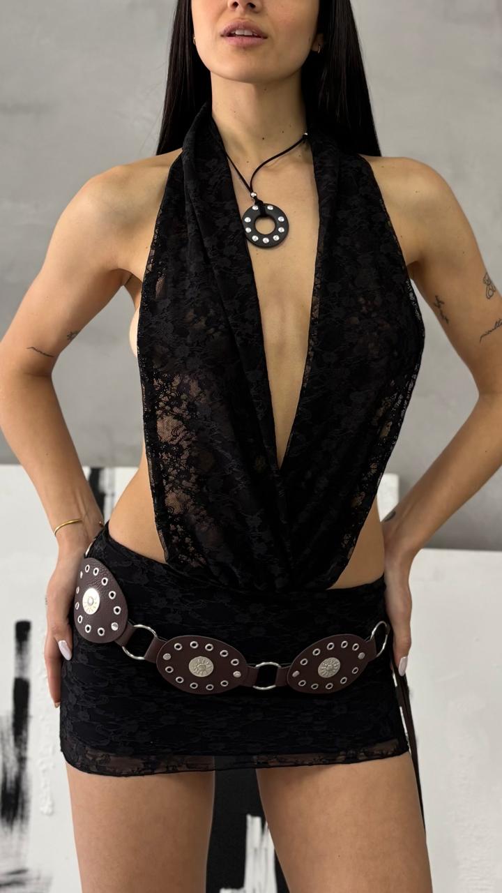 V105 - VESTIDO SIN ESPALDA BUCHE LARGO - ENCAJE