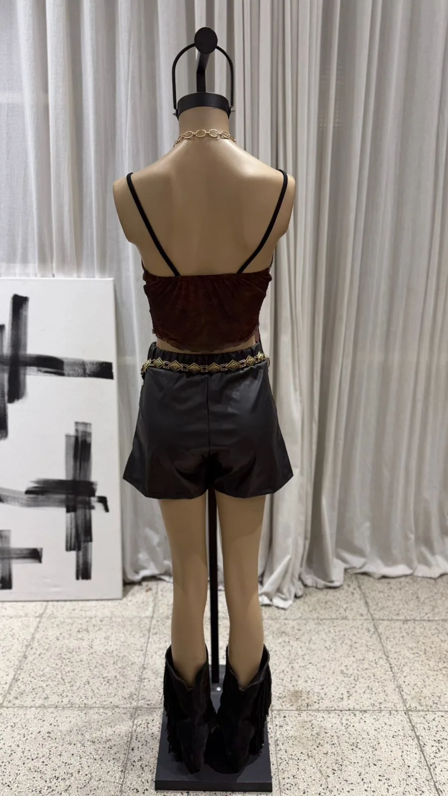 P13 - SHORT SASTRERO - CUERINA - Imagen 4