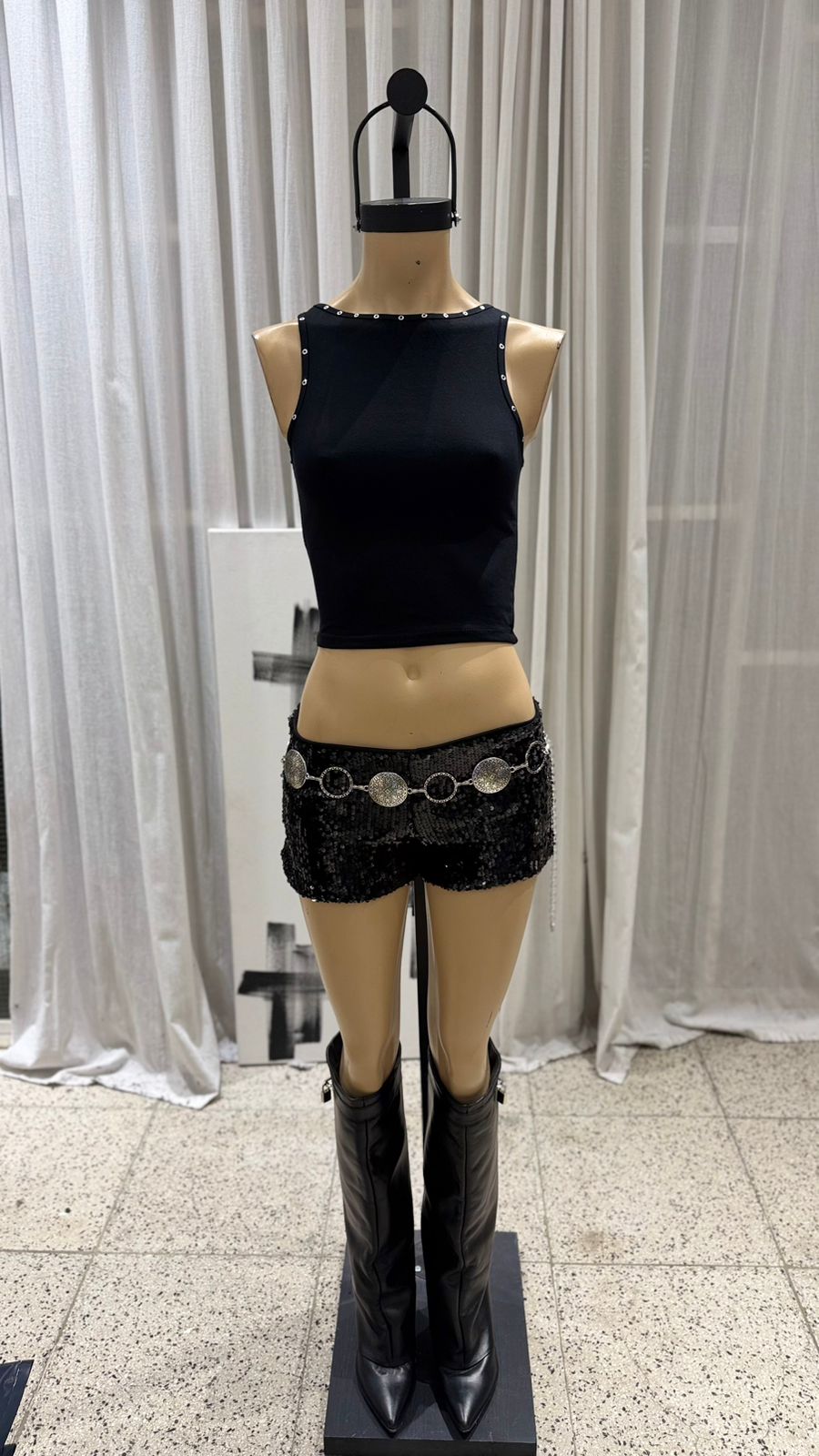 T340 - MUSCULOSA ESCOTE HOTFIX - ALGODON LYCRA