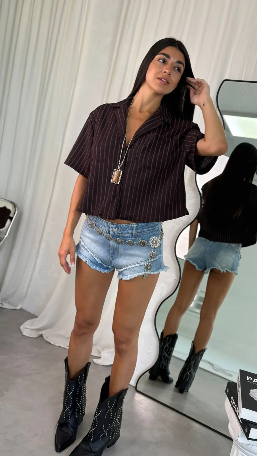 C43 - CAMISA CROP BOTONES - BAMBULA RAYADA
