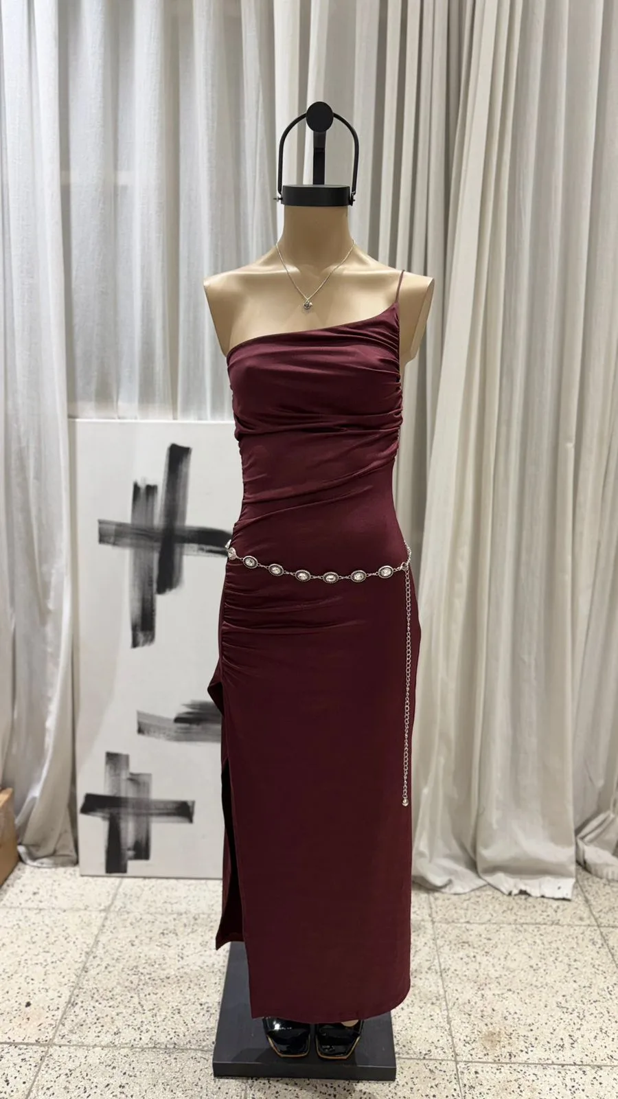 V97 - MAXIVESTIDO UN HOMBRO CORDON - MICROFIBRA