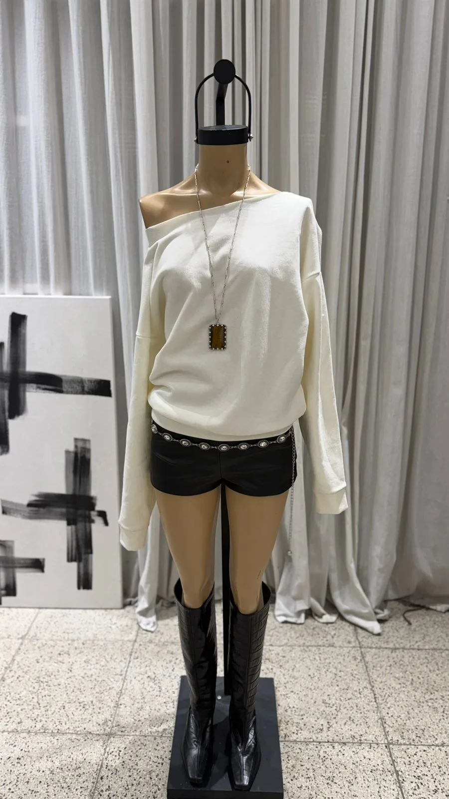 26/B04 - BUZO CUELLO ABIERTO - FRIZA - Imagen 7