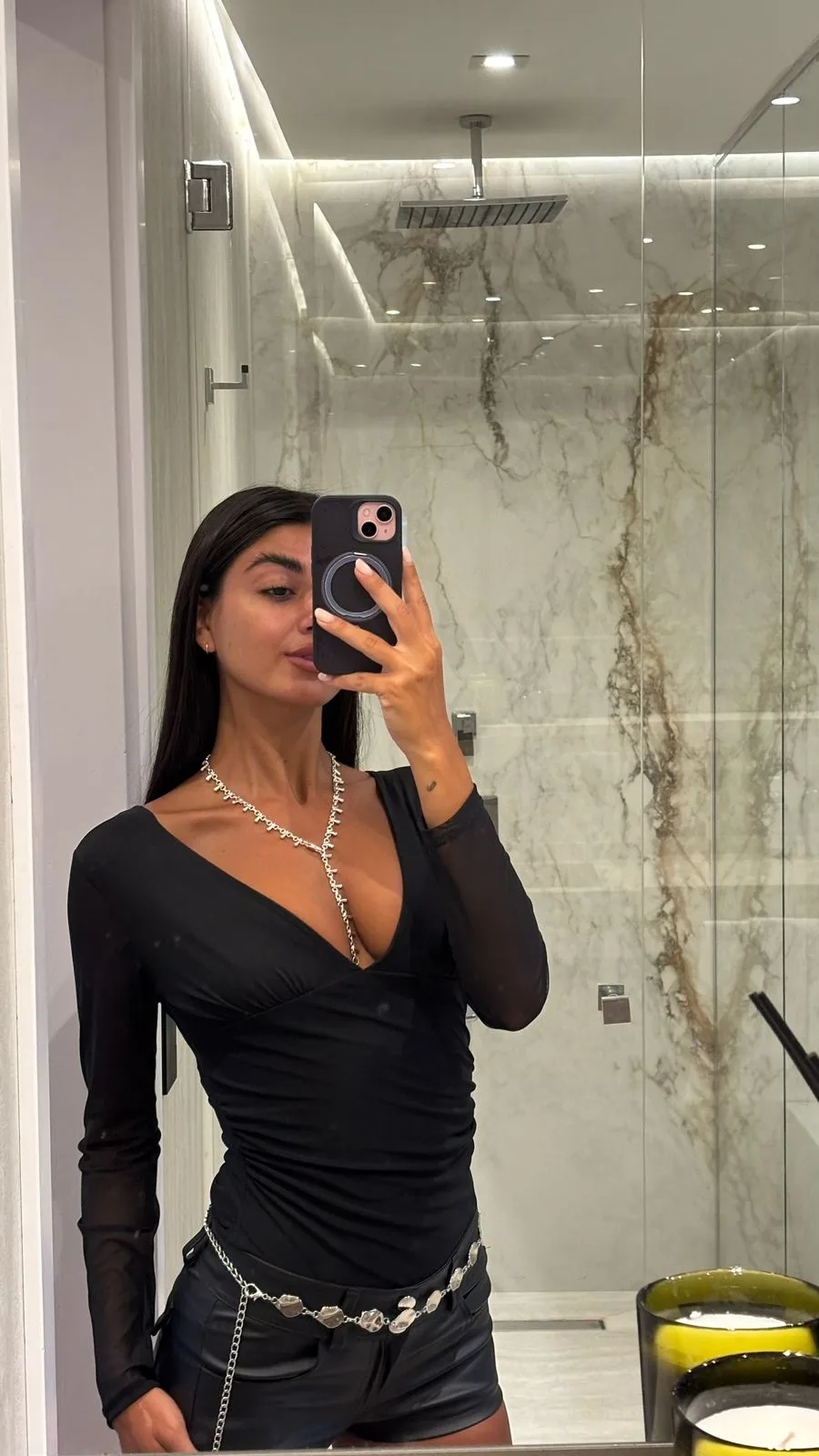 26/BB05 - BODY M/L ESCOTE V FORRADO - MICROTUL