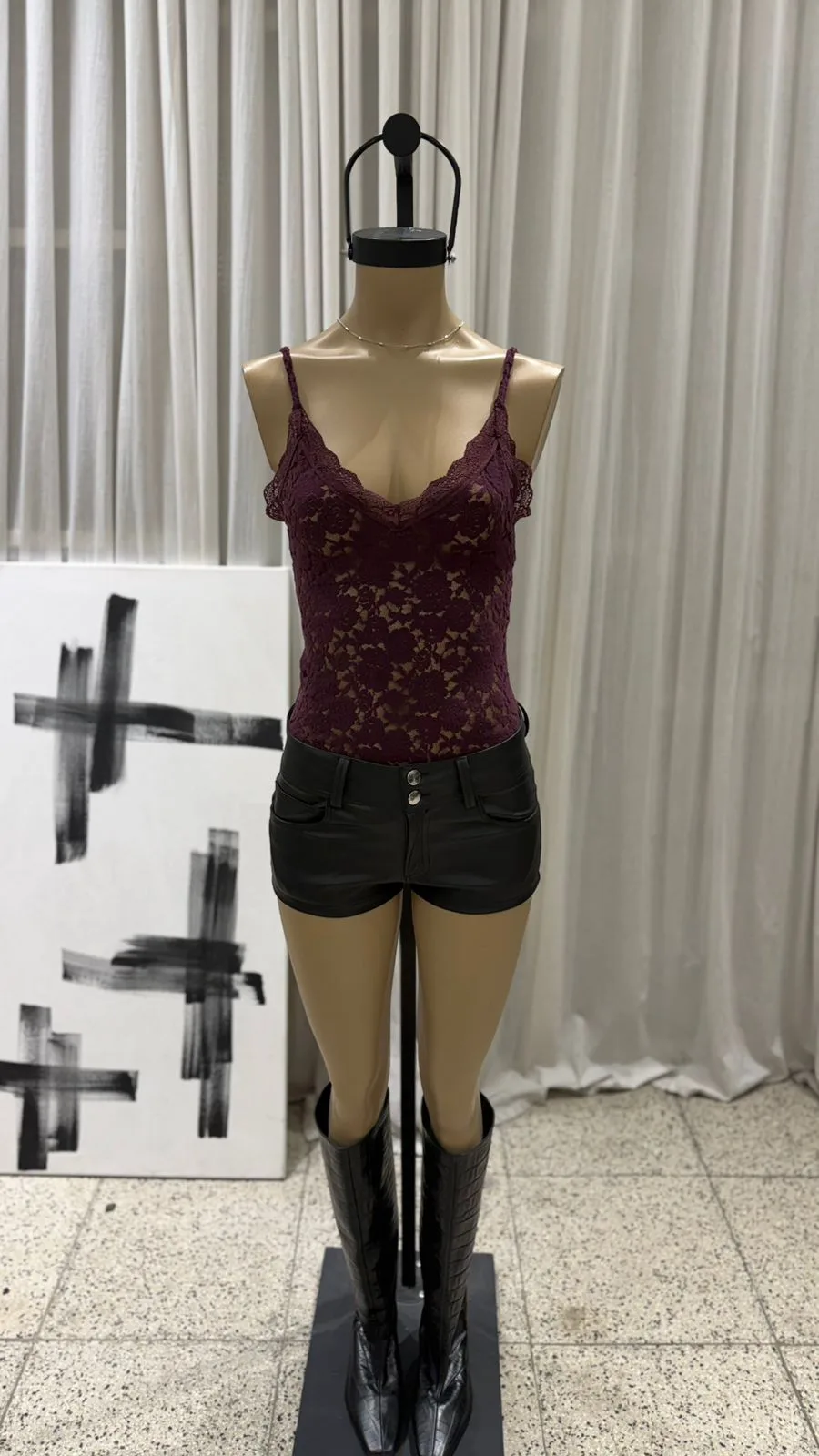 26/BB09 - BODY BRETEL ESCOTE PUNTILLA - ENCAJE FLOCK