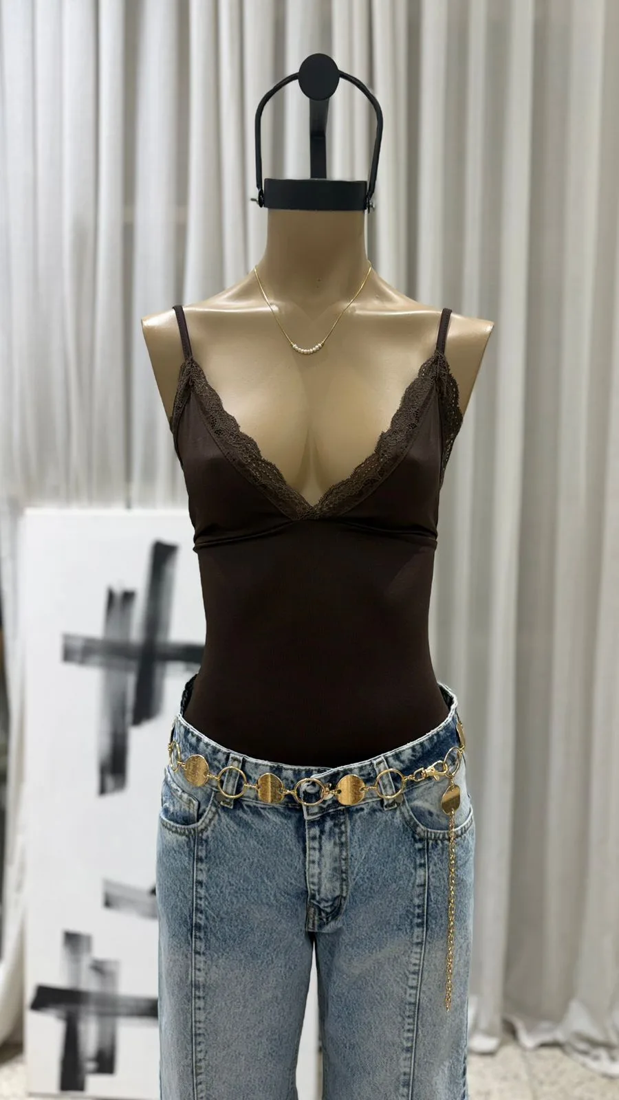 26/BB10 - BODY BUSTO PUNTILLA S/ESPALDA - MICROFIBRA