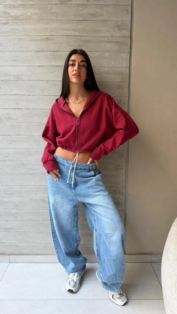 26/C03 - CAMPERA CROP CIERRE CAPUCHA Y CORDON - FRIZA - Imagen 3