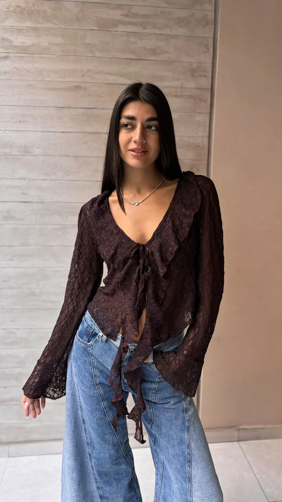 26/BL11 – BLUSA M/L TIRA VOLADO LARGO – ENCAJE LACE