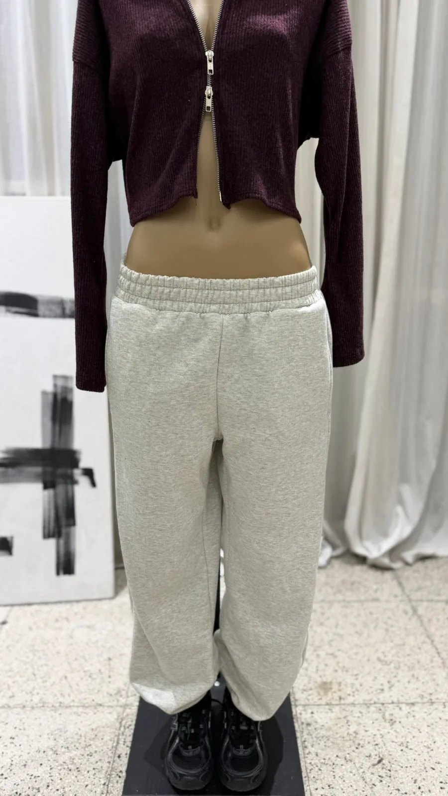 26/P10 - JOGGER BOLSILLOS - FRIZA - Imagen 4