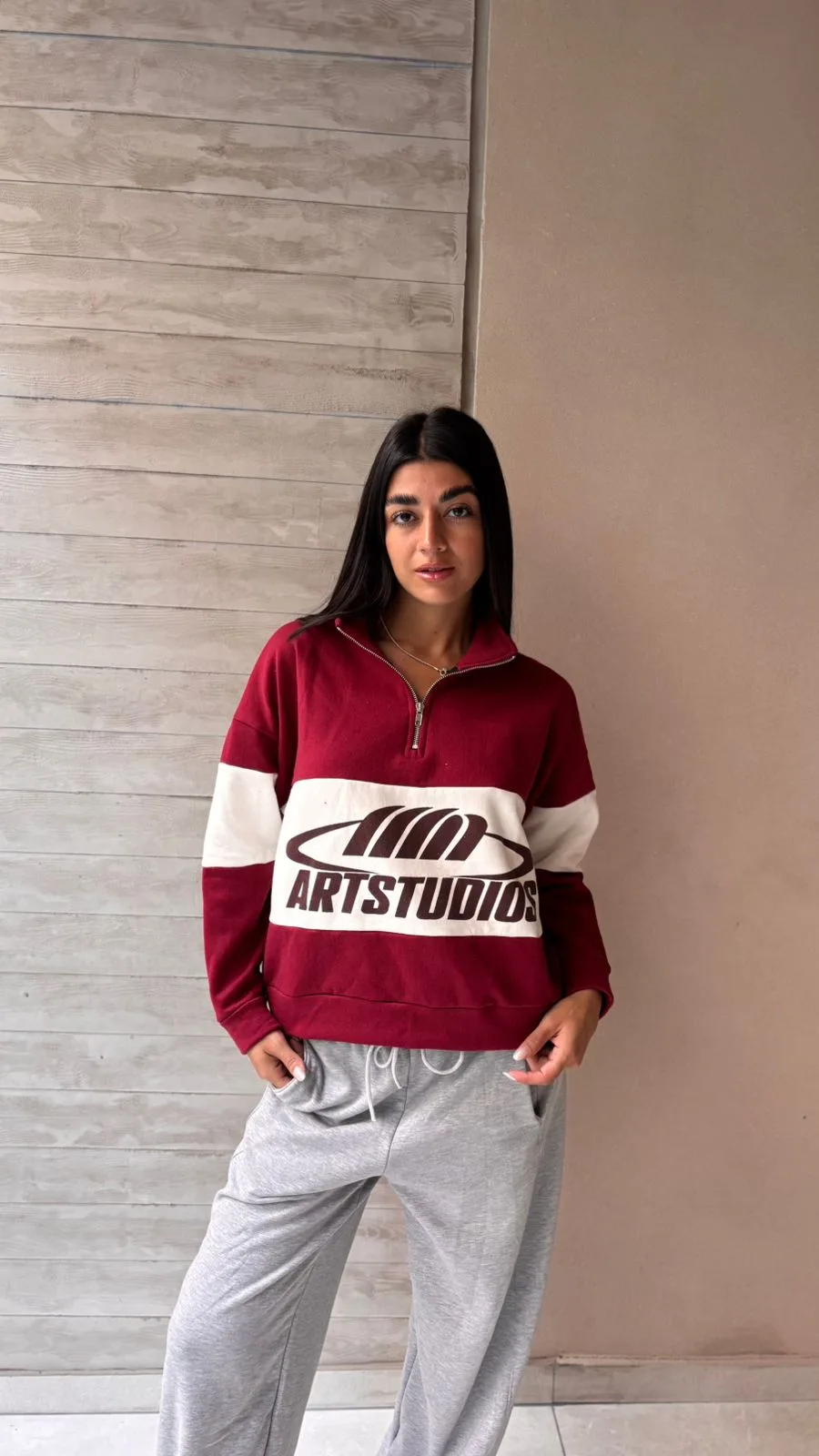 26/B15 - BUZO CIERRE "STUDIOS" - FRIZA - Imagen 3