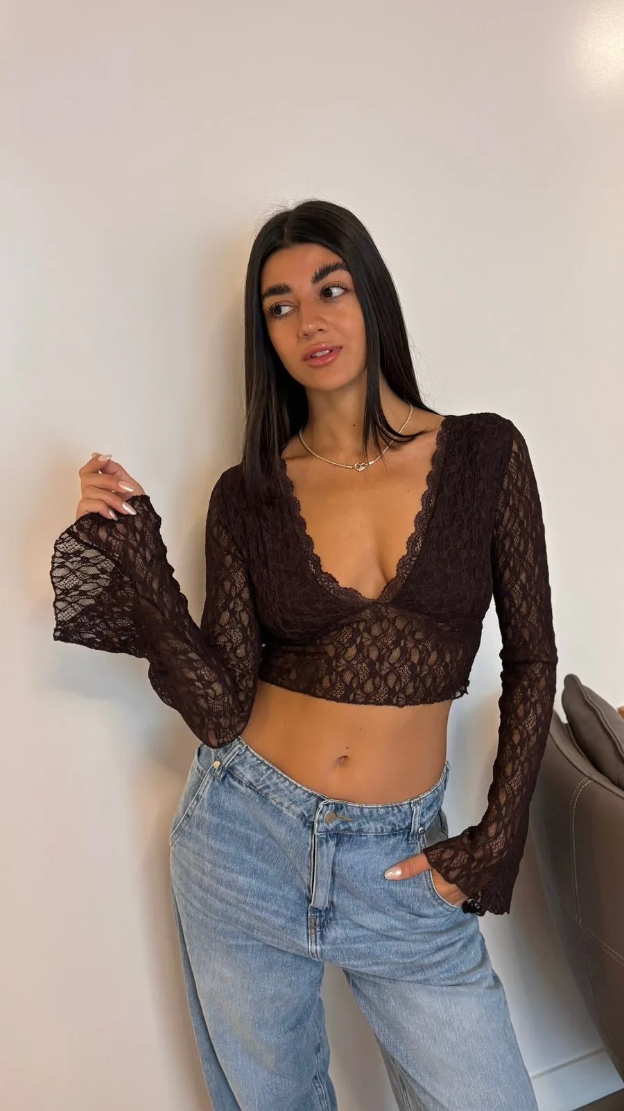 26/T73 - TOP M/L ESCOTE V PUNTILLA MANGA OXFORD - ENCAJE LACE