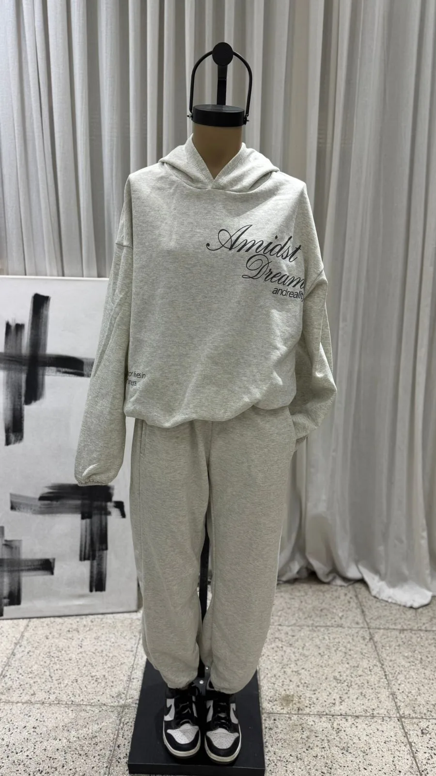 26/P10 - JOGGER BOLSILLOS - FRIZA