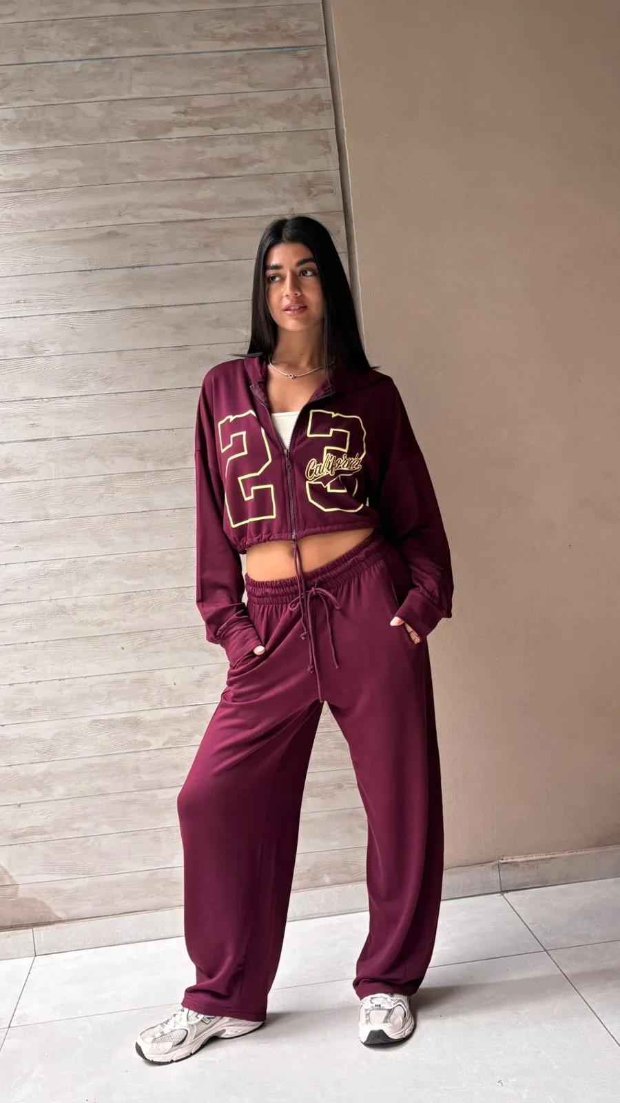 26/C11 - CAMPERA CROP "23 CALIFORNIA" - RUSTICO FRIZADO