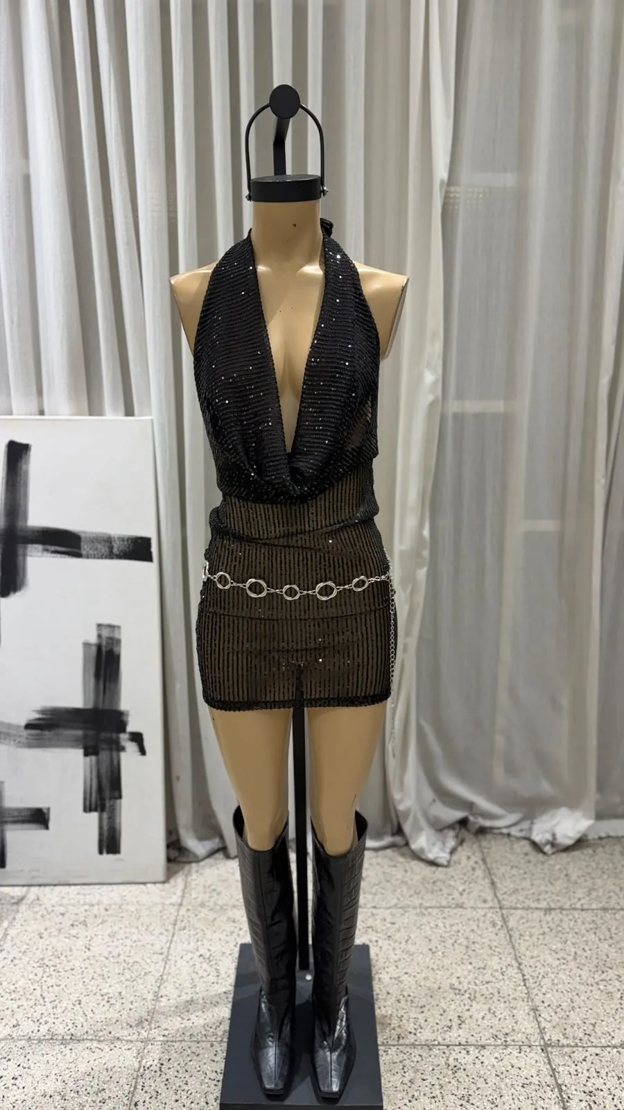 26/V70 - VESTIDO S/M BUCHE LARGO - LENTEJUELAS