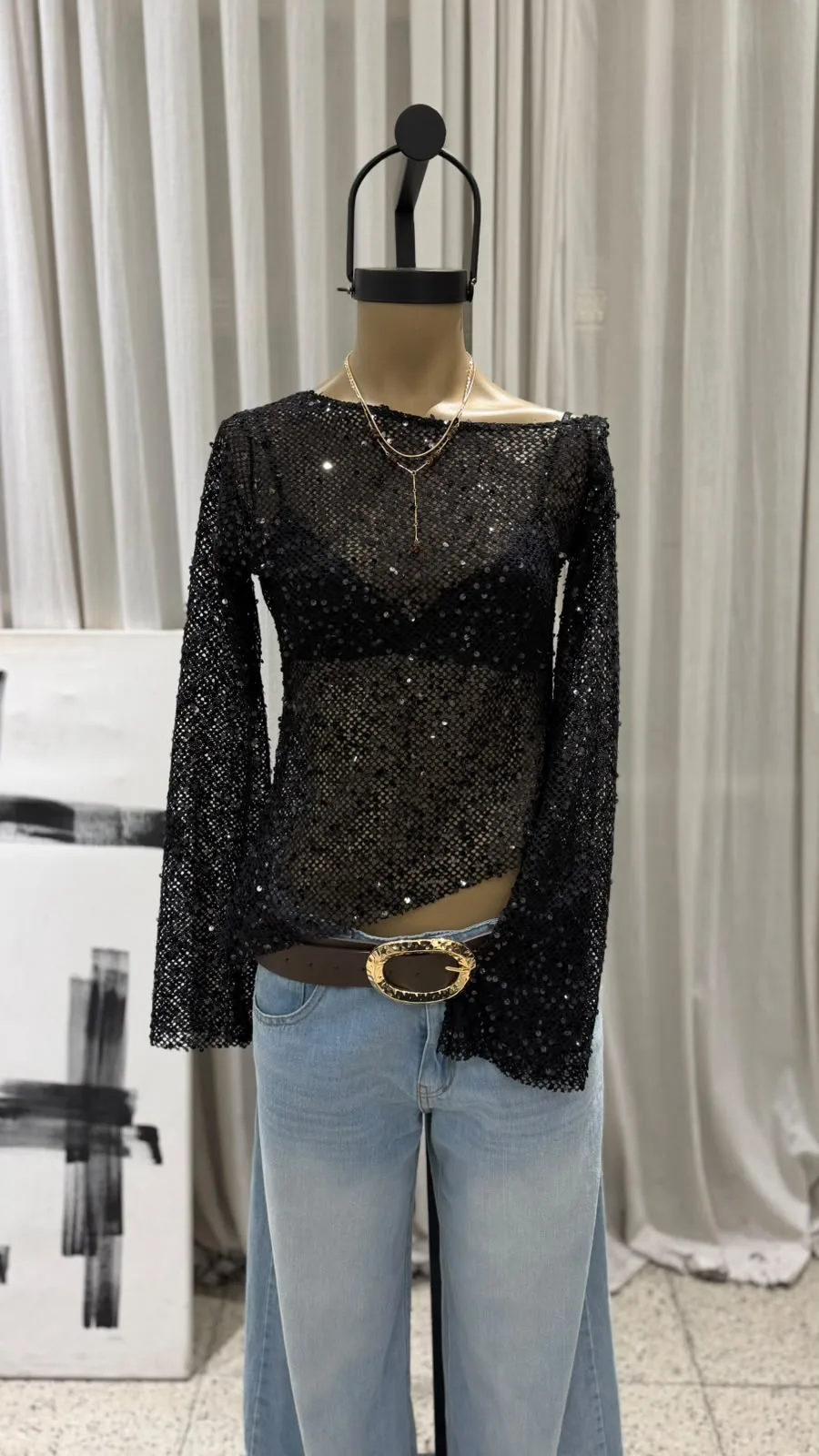 26/T255 - TOP M/L HOMBRO CAIDO - CROCHET LENTEJUELA - Imagen 4