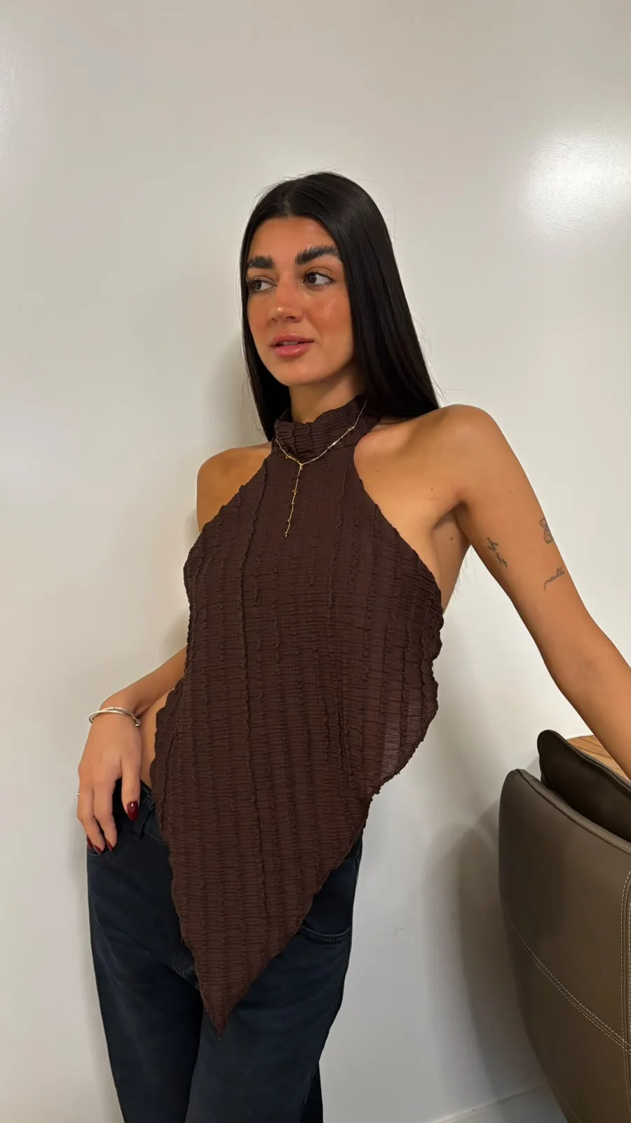 26/T224 – TOP CHOKER PICO S/ESPALDA – BAMBULA ORIANA