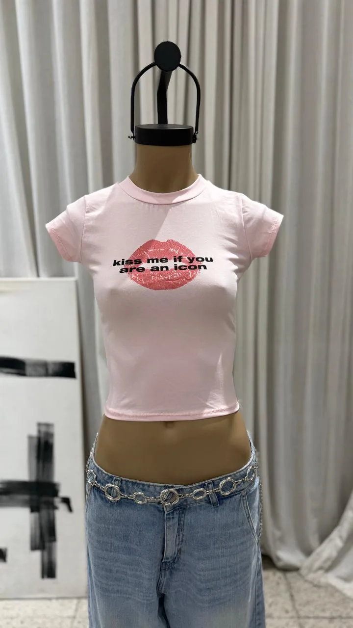 26/T300 - TOP M/C "KISS ME" GLITTER - ALGODON LYCRA - Imagen 4