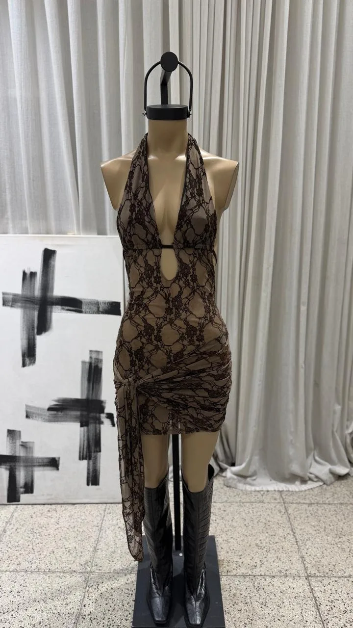 26/V106 – VESTIDO ESCOTE MARILYN PAREO – MICROTUL FLOCK