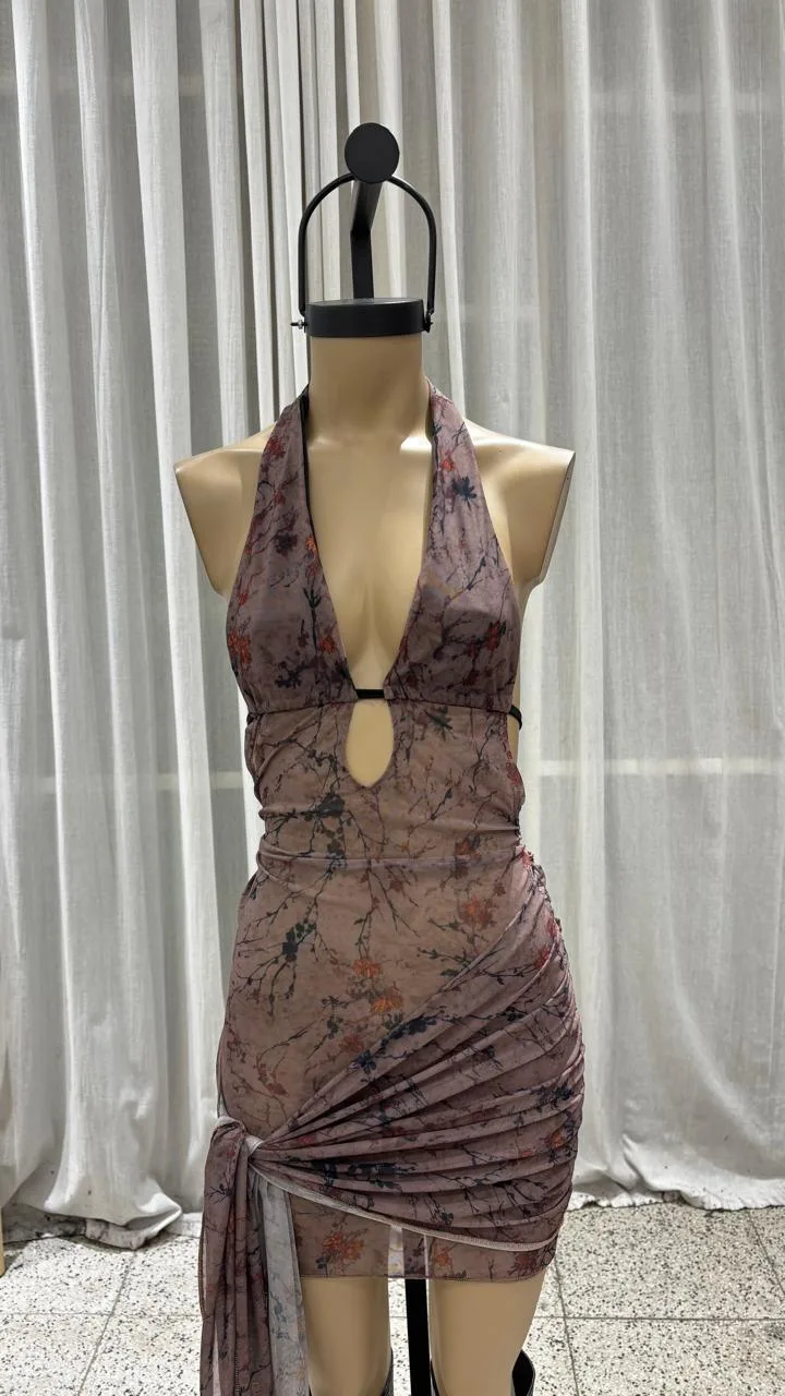26/V129 - VESTIDO ESCOTE MARILYN PAREO - MICROTUL SUBLIMADO - Imagen 3